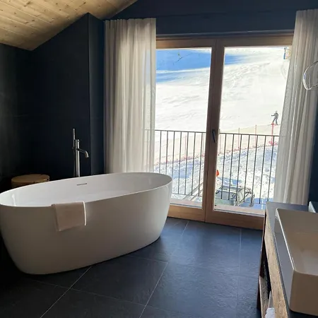 Alpeluce Mountain Apartamento