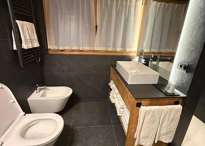 Alpeluce Mountain Apartment